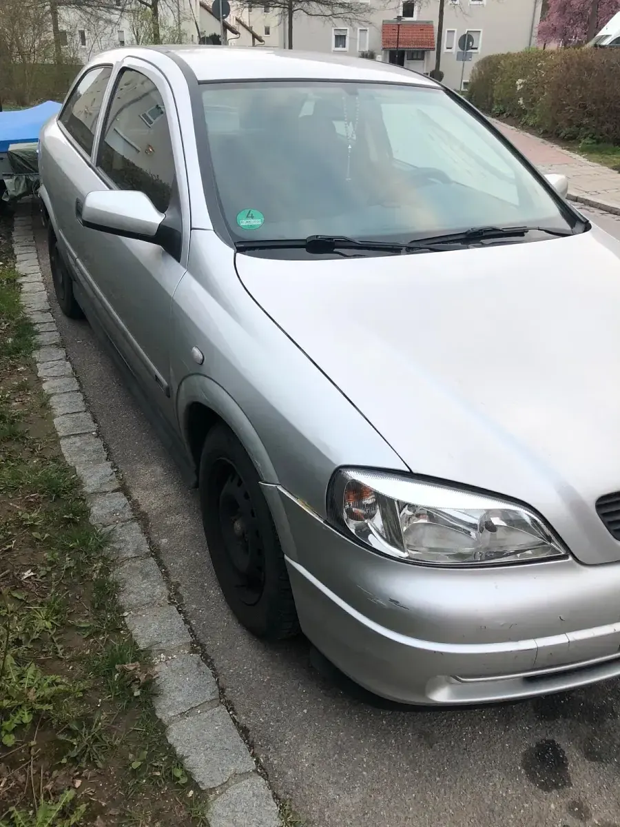 Gebraucht Opel Astra 84 PS (61 kW) 2000 Grau Coupé