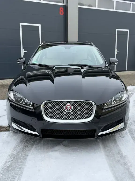 Gebraucht Jaguar XF Sportbrake 200 PS (147 kW) 2013 Schwarz Kombi