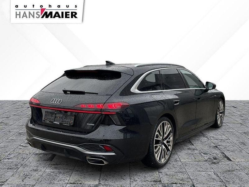 Gebraucht Audi A6 Ambiente 367 PS (269 kW) 2025 Mythosschwarz metallic Kombi