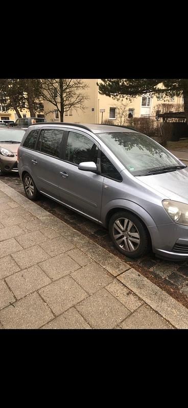Gebraucht Opel Zafira 150 PS (110 kW) 2006 Silber Van / Kleinbus