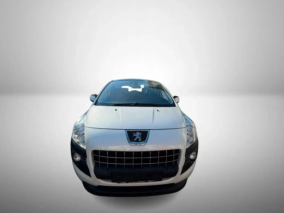 Gebraucht Peugeot 3008 Active 163 PS (119 kW) 2013 Weiß Kombi