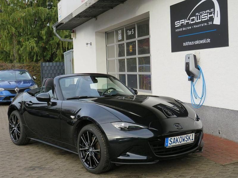 Gebraucht Mazda MX5 Sports-Line 184 PS (135 kW) 2019 Jet black Cabrio