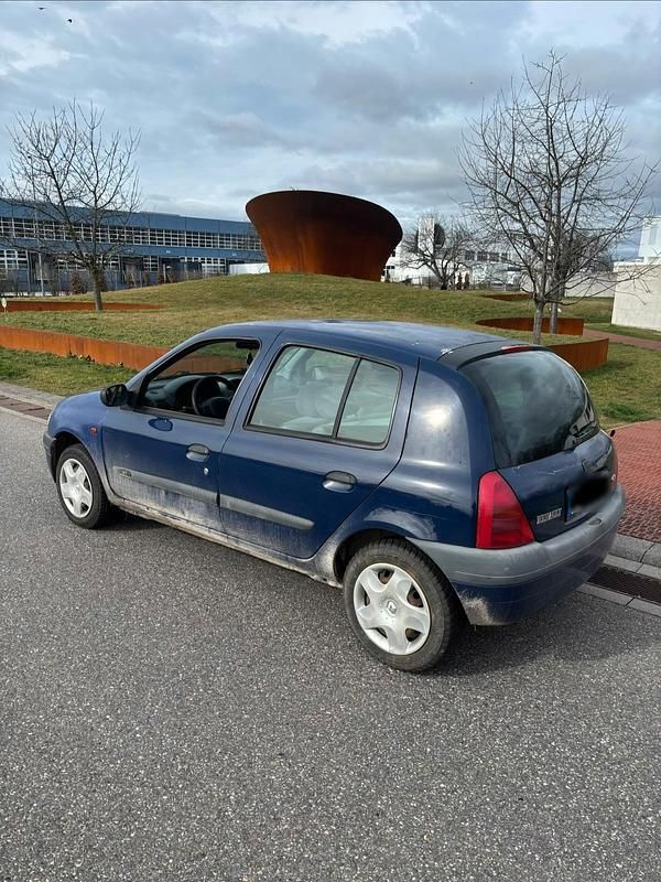 Gebraucht Renault Clio II 60 PS (44 kW) 2000 Blau Kleinwagen