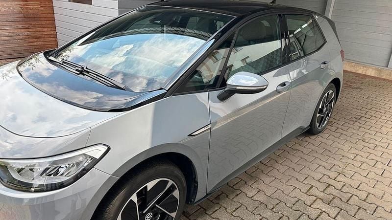 Gebraucht VW ID.3 Pro Performance 150 kW (204 PS) 2023 Grau Kleinwagen