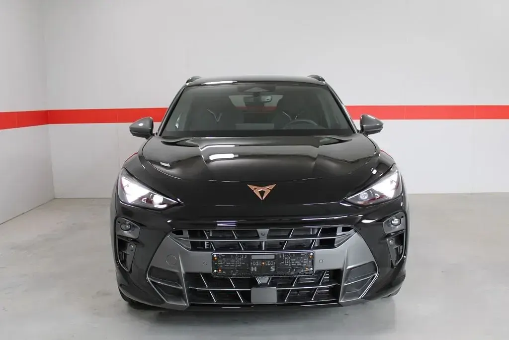 Neu Cupra Terramar VZ 204 PS (150 kW) 2026 Schwarz SUV