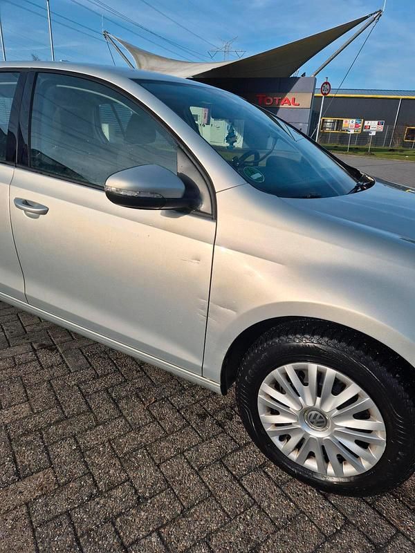 Gebraucht VW Golf VI 75 PS (55 kW) 2009 Kleinwagen