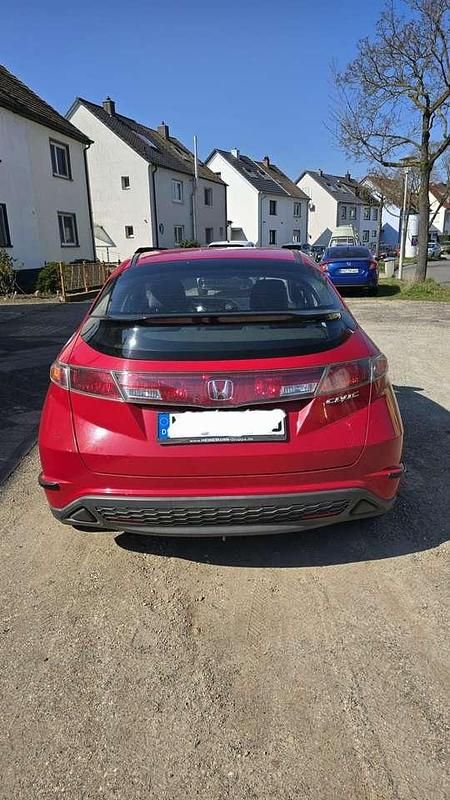 Gebraucht Honda Civic Comfort 83 PS (61 kW) 2006 Rot Kleinwagen