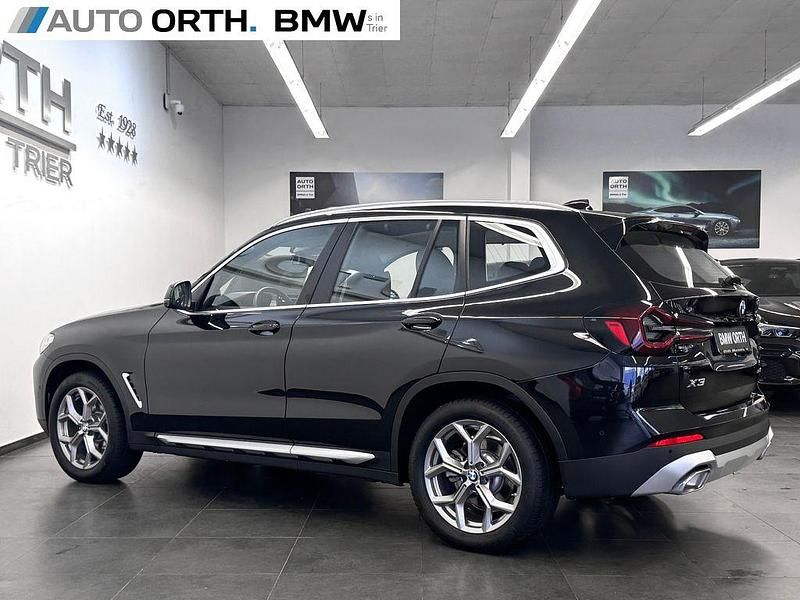 Gebraucht BMW X3 Performance 190 PS (139 kW) 2024 Saphirschwarz SUV