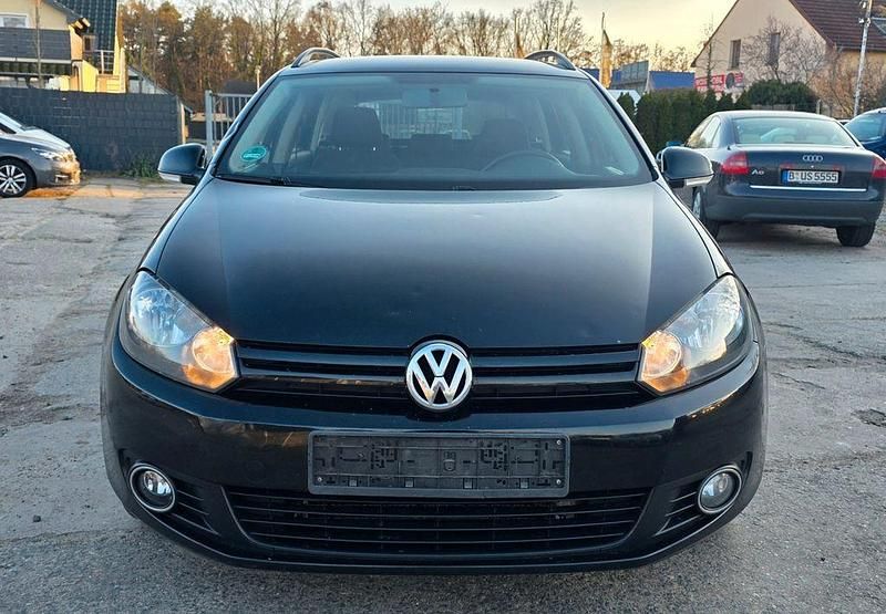 Gebraucht VW Golf VI Trendline 105 PS (77 kW) 2012 Schwarz Kleinwagen