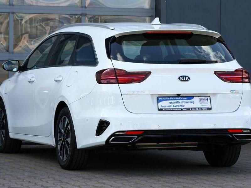 Gebraucht Kia Ceed 104 PS (76 kW) 2021 Andere Kleinwagen