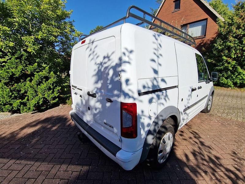 Gebraucht Ford Tourneo Connect 90 PS (66 kW) 2012 Weiß Van / Kleinbus