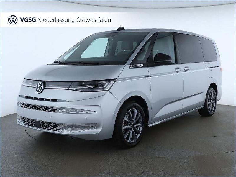 Gebraucht VW Multivan Style 150 PS (110 kW) 2025 Silber (reflexsilber (silber)) Van