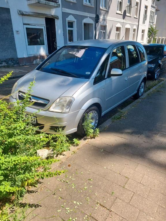 Silber Gebraucht 2006 Opel Meriva Van / Kleinbus | 1.199 € (Guter Preis) - Bild 1/4