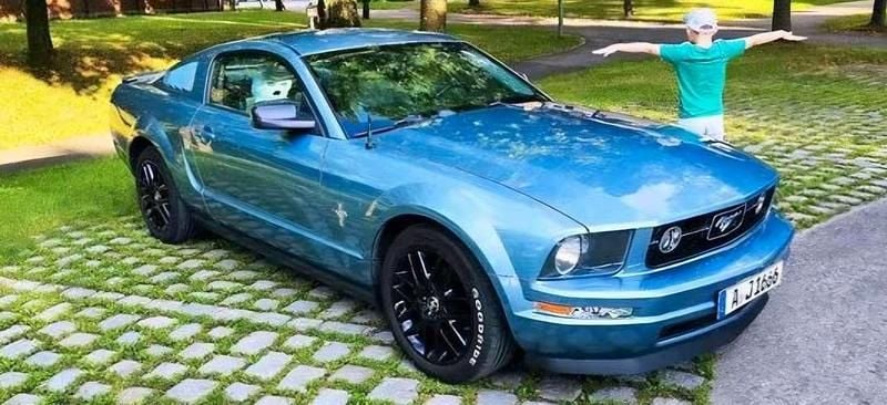 Gebraucht Ford Mustang 253 PS (186 kW) 2008 Blau