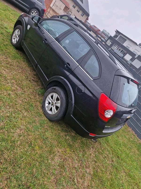 Gebraucht Chevrolet Captiva 136 PS (100 kW) 2007 Schwarz SUV