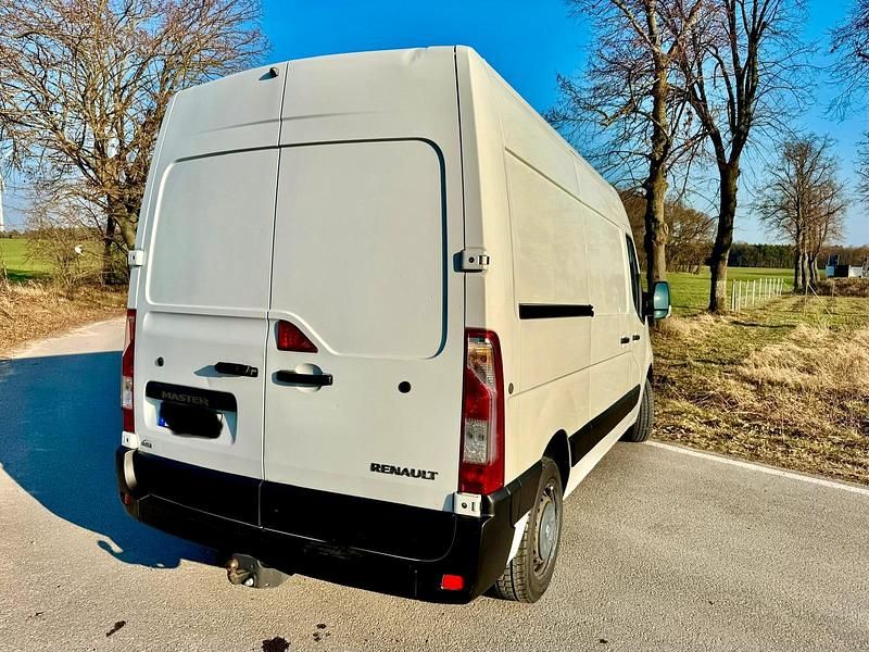 Gebraucht Renault Master 125 PS (91 kW) 2013 Weiß Limousine