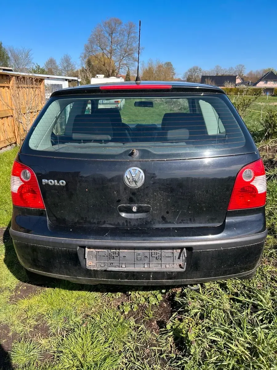 Używany VW Polo 55 KM (40 kW) 2003 Czarny Hatchback