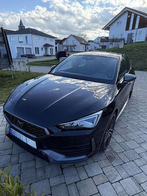 Gebraucht Cupra Leon VZ 300 PS (220 kW) 2022 Schwarz Kleinwagen