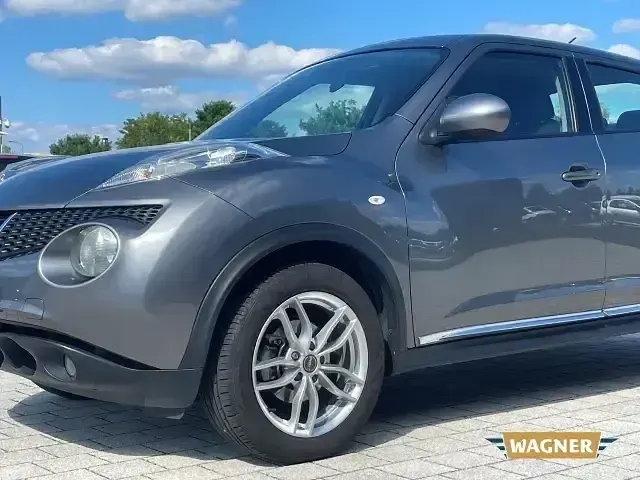 Gebraucht Nissan Juke Acenta 117 PS (86 kW) 2010 Grau SUV