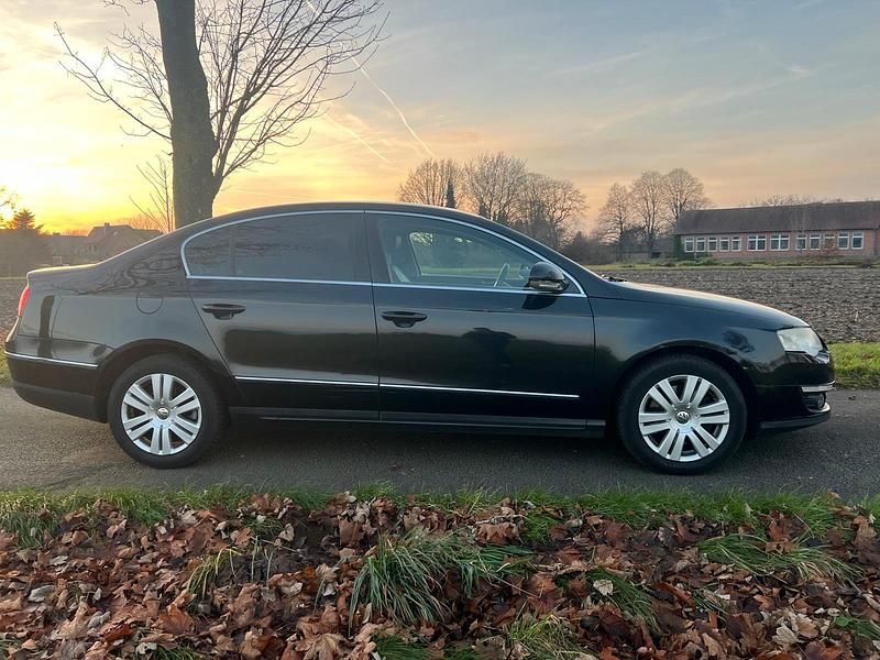 Gebraucht VW Passat 150 PS (110 kW) 2005 Schwarz Limousine