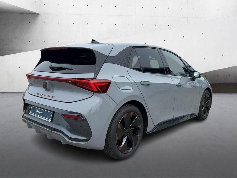 Neu Cupra Born 169 kW (231 PS) 2026 Grau Kleinwagen