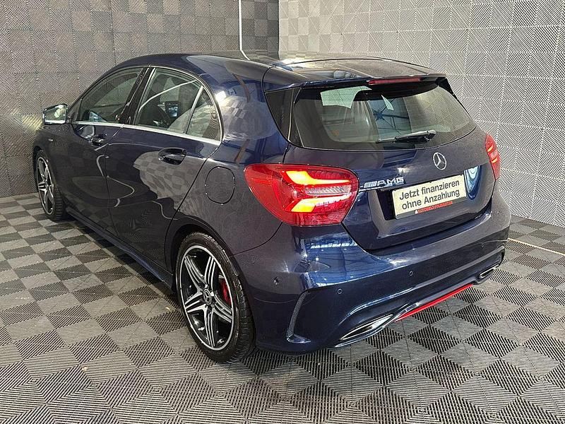 Gebraucht Mercedes A250 AMG 218 PS (160 kW) 2017 Blau Limousine