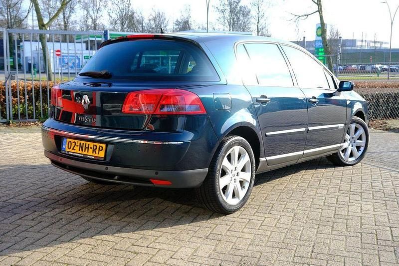 Gebraucht Renault Vel Satis Expression 163 PS (119 kW) 2003 Grün Kleinwagen