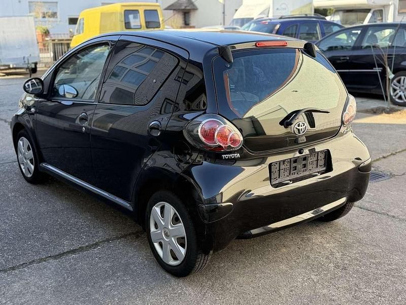 Gebraucht Toyota Aygo 68 PS (50 kW) 2009 Kleinwagen