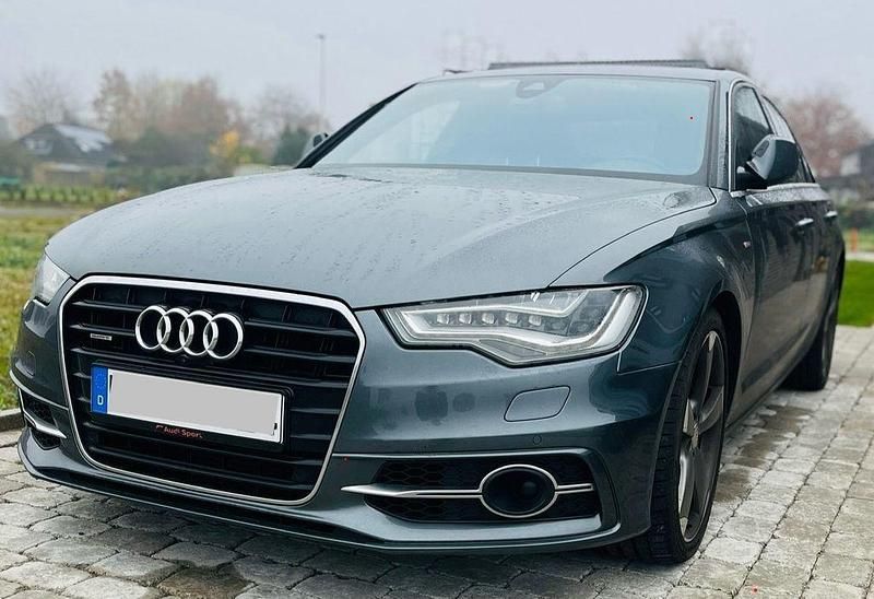 Grau Gebraucht 2011 Audi A6 Ambiente Limousine | 13.100 € (Fairer Preis) - Bild 1/4