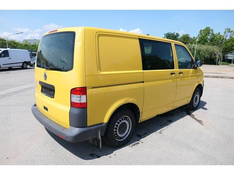 Gebraucht VW Transporter 84 PS (61 kW) 2011 Ginstergelb r1032 Van