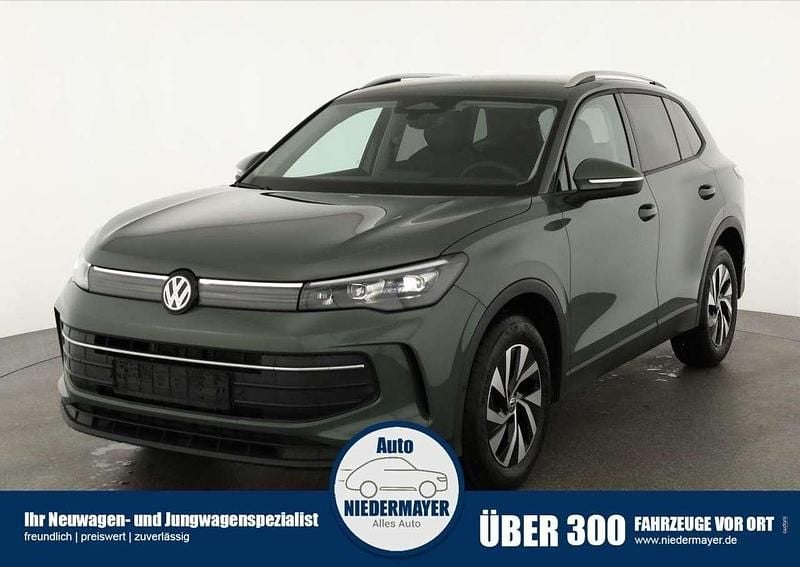 Grün Neu 2025 VW Tiguan Life SUV | 39.995 € (Guter Preis) - Bild 1/4