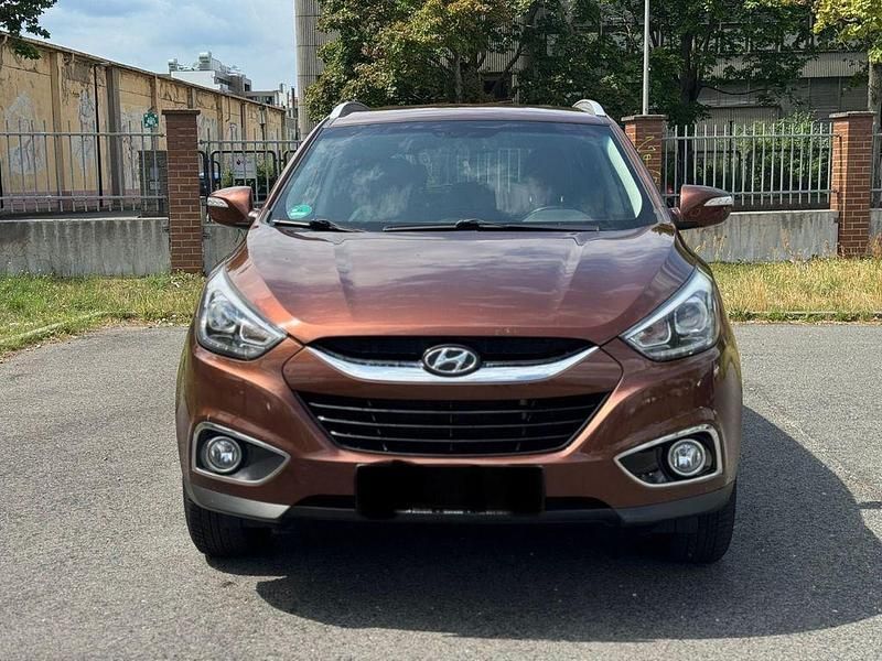 Orange Gebraucht 2013 Hyundai ix35 SUV | 6.499 € (Fairer Preis) - Bild 1/4