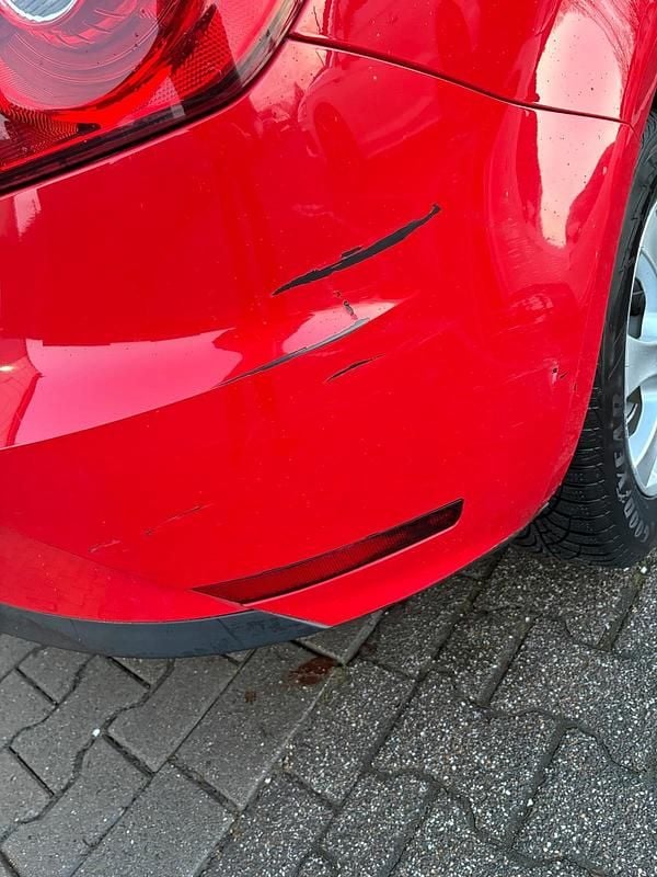 Gebraucht Seat Ibiza 60 PS (44 kW) 2015 Rot Kleinwagen