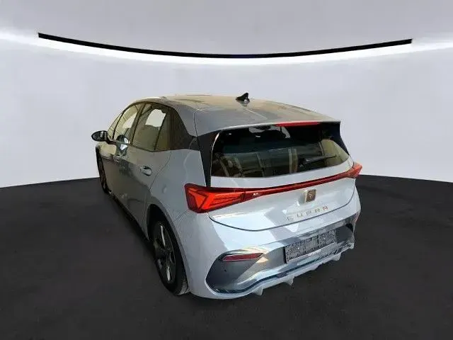 Gebraucht Cupra Born 150 kW (204 PS) 2023 Vaporgrau Kleinwagen