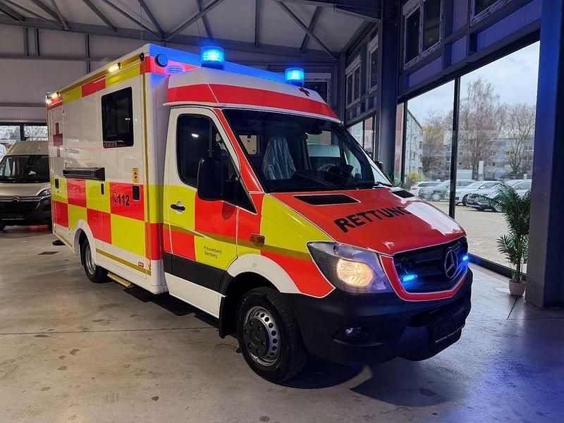 Gebraucht Mercedes Sprinter 190 PS (139 kW) 2017 Reinweiß Van