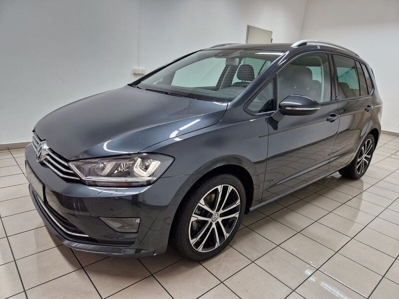Grau Gebraucht 2016 VW Golf VII Allstar Limousine | 17.990 € (Fairer Preis) - Bild 1/4