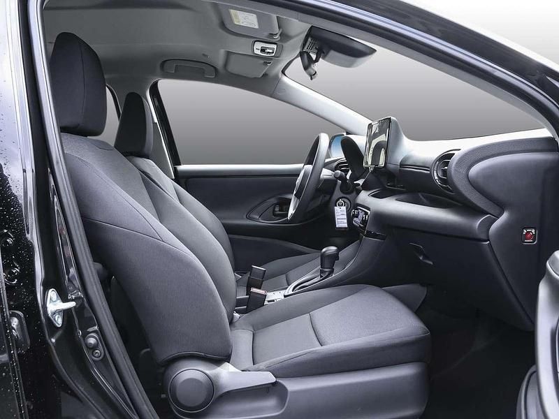 Neu Mazda 2 Prime-Line 116 PS (85 kW) 2025 Opera black Kleinwagen