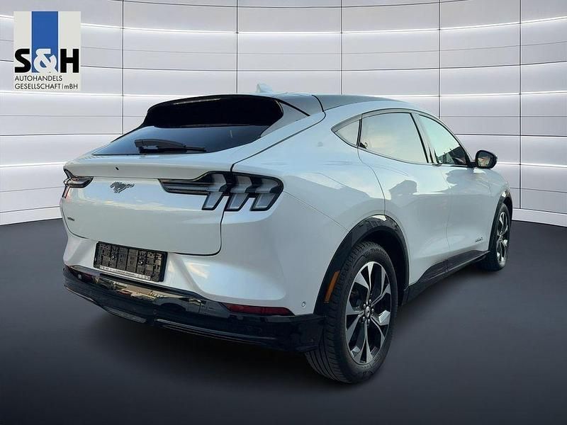 Gebraucht Ford Mustang Mach-E Premium 258 kW (351 PS) 2024 Weiss SUV