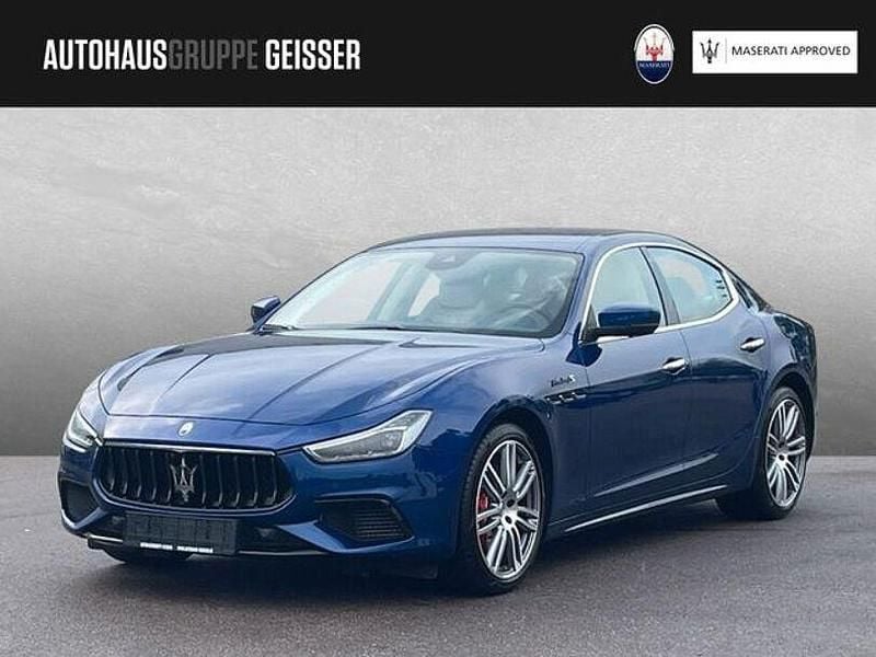 Blu emozione Gebraucht 2022 Maserati Ghibli Coupé | 59.890 € - Bild 1/4