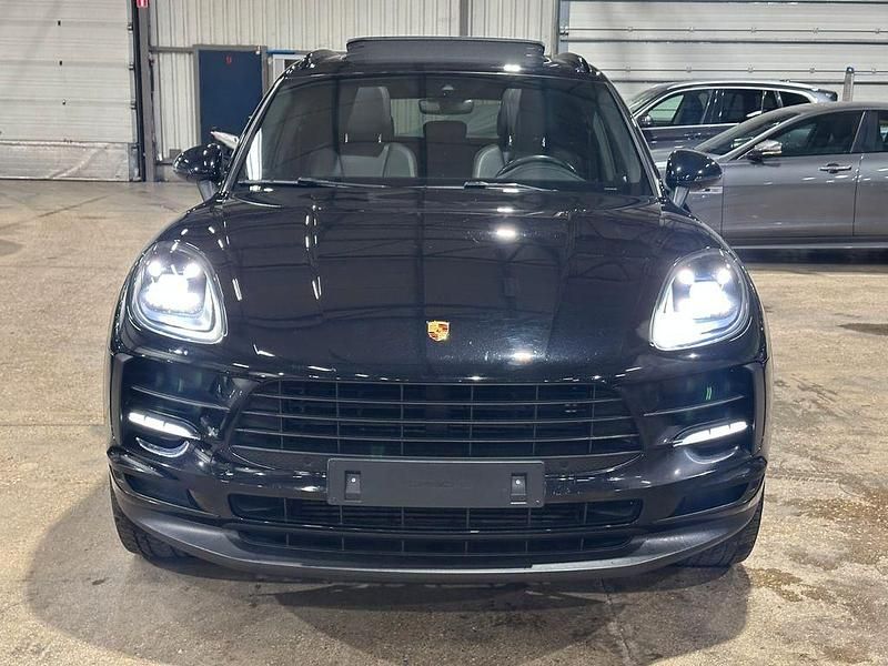 Gebraucht Porsche Macan 245 PS (180 kW) 2021 Schwarz SUV