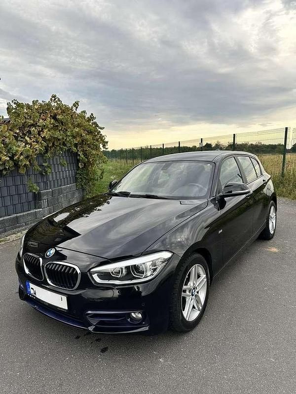 Gebraucht BMW 116 Sport Line 116 PS (85 kW) 2016 Schwarz Kleinwagen