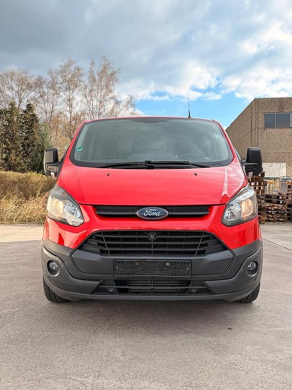 Gebraucht Ford Transit Custom 101 PS (74 kW) 2014 Rot Van / Kleinbus