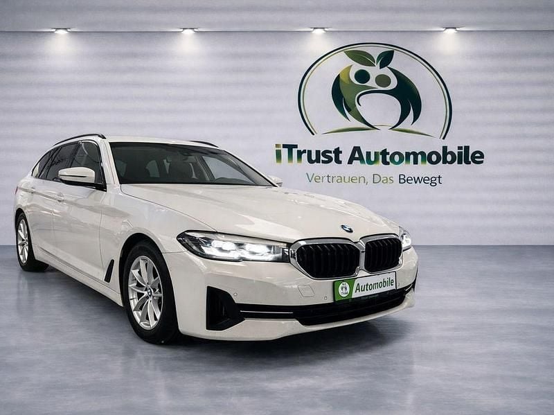 Gebraucht BMW 520 Shadowline 190 PS (139 kW) 2020 Weiß Kombi