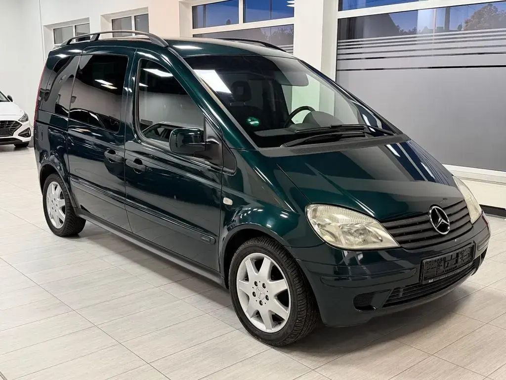 Gebraucht Mercedes Vaneo 102 PS (75 kW) 2004 Grün Van / Kleinbus