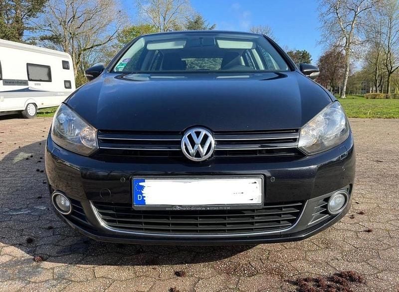 Gebraucht VW Golf VII Highline 122 PS (89 kW) 2012 Schwarz Limousine