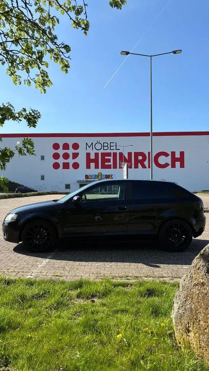 Gebraucht Audi A3 Ambiente 140 PS (102 kW) 2005 Schwarz Kleinwagen