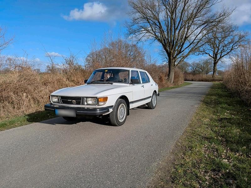 Second-hand Saab 99 100 CP (73 kW) 1983 Alb Berlinǎ