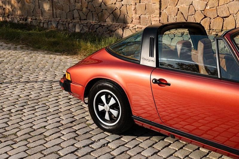 Second-hand Porsche 911S 1977