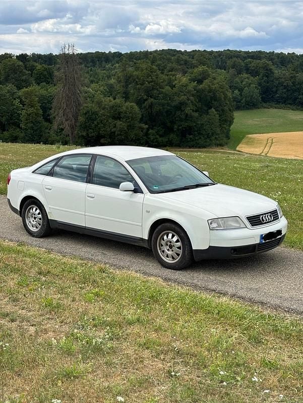 Weiß Gebraucht 1999 Audi A6 Limousine | 1.500 € (Superpreis) - Bild 1/4
