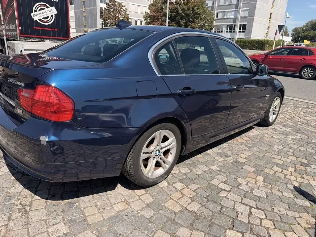 Gebraucht BMW 325 Performance 218 PS (160 kW) 2011 Blau Limousine